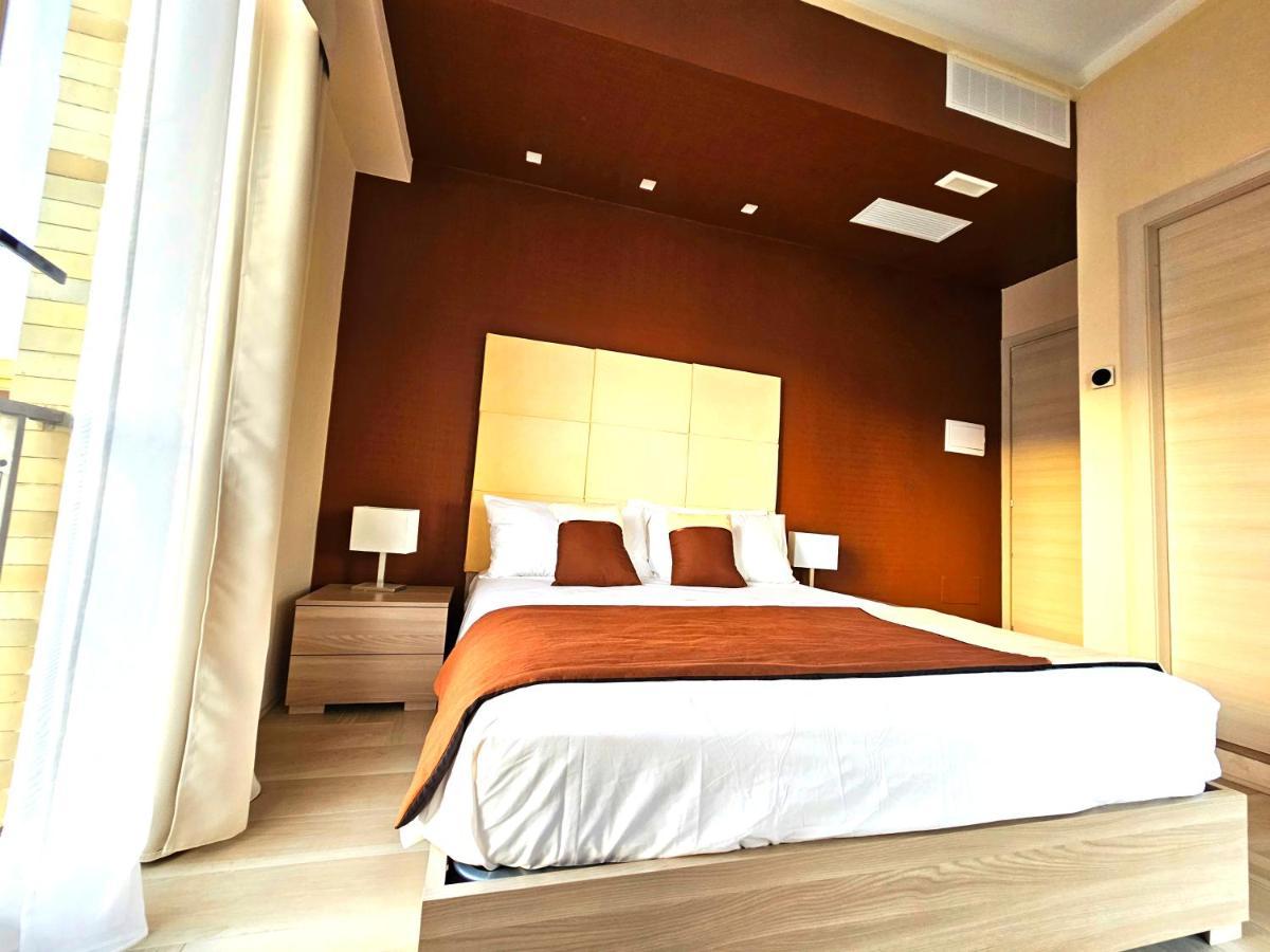 Trilogy Prestige - Central Premium Suites Lecce Exterior foto